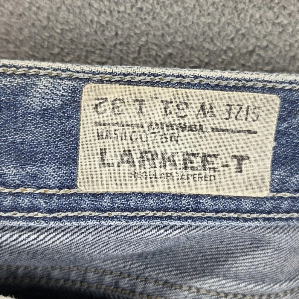 Diesel Jeans Mens 31x32 Blue Larkee-T Regular Tapered Button Fly Thunder 0075N